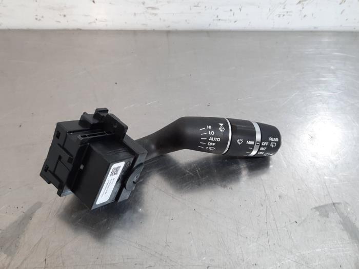 Wiper switch from a Land Rover Discovery Sport (LC) 2.0 TD4 150 16V 2017