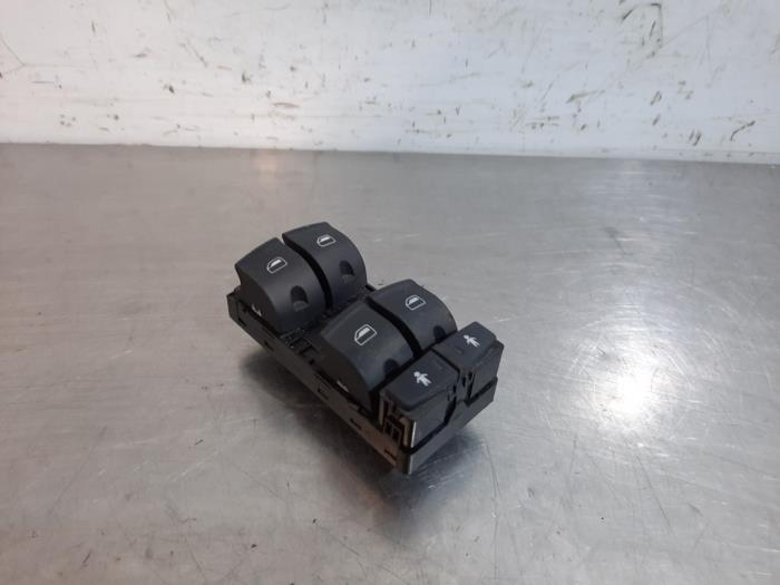Usados Interruptor combinado de ventanillas Audi A6 Avant (C6) 3.0 TDI V6 24V Quattro Precio € 30,25 IVA incluido ofrecido por Autohandel Didier