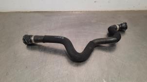 Used Radiator hose Mercedes CLA (118.3) 1.3 CLA-180 Turbo 16V Price € 18,15 Inclusive VAT offered by Autohandel Didier
