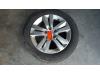 Wheel + winter tyre from a Peugeot 308 SW (L4/L9/LC/LJ/LR), 2014 / 2021 1.5 BlueHDi 130, Combi/o, 4-dr, Diesel, 1.499cc, 96kW (131pk), FWD, DV5RC; YHZ, 2017-06 / 2021-06, LCYHZ 2020