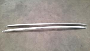 Usagé Kit rails de toit Audi Q7 (4LB) 3.6 FSI V6 24V Prix € 193,60 Prix TTC proposé par Autohandel Didier