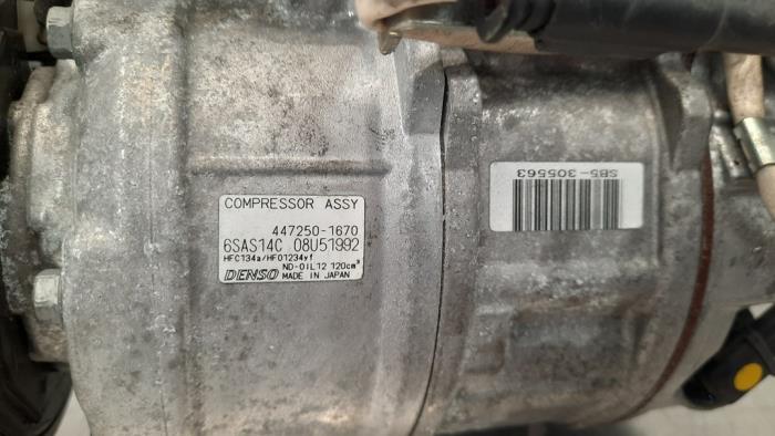 Bomba de aire acondicionado de un Mercedes-Benz A (W176) 2.2 A-200 CDI, A-200d 16V 2017