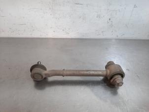 Used Lower wishbone, rear right Toyota Avensis Wagon (T27) 1.6 16V D-4D Price on request offered by Autohandel Didier