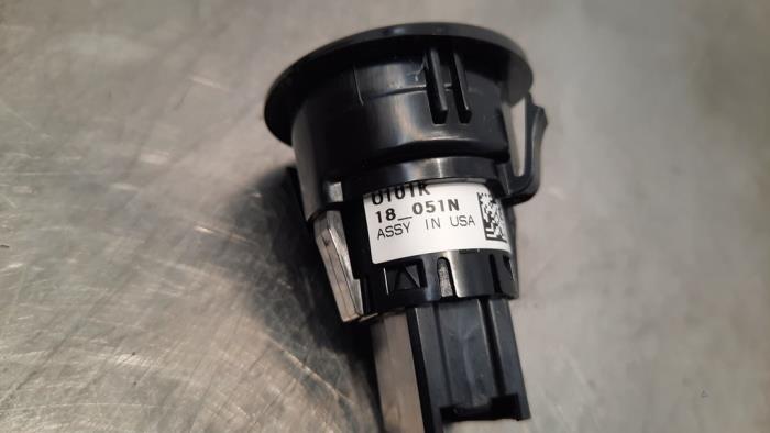 Commande start/stop d'un Ford Fiesta 7 1.0 EcoBoost 12V 140 2018