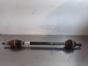 Used Front drive shaft, right Opel Combo Cargo 1.5 CDTI 100 Price € 193,60 Inclusive VAT offered by Autohandel Didier