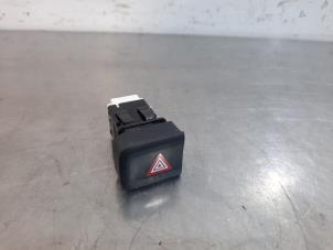 Used Panic lighting switch Opel Combo Cargo 1.5 CDTI 100 Price € 12,10 Inclusive VAT offered by Autohandel Didier