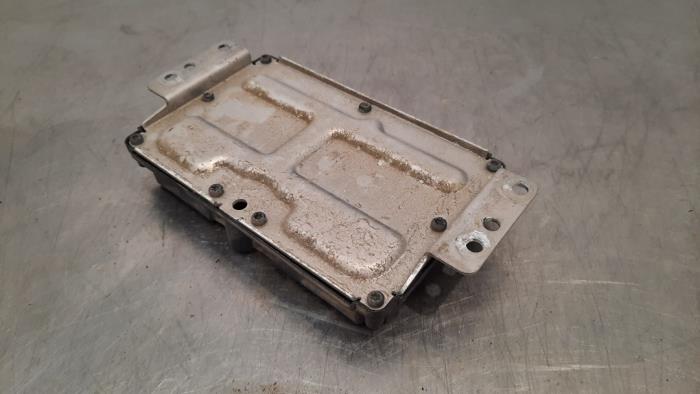 Controlled-slip differential module from a Land Rover Range Rover Sport (LW) 2.0 16V P400e 2019