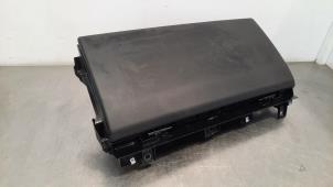 Used Glovebox Landrover Range Rover Sport (LW) 2.0 16V P400e Price € 66,55 Inclusive VAT offered by Autohandel Didier