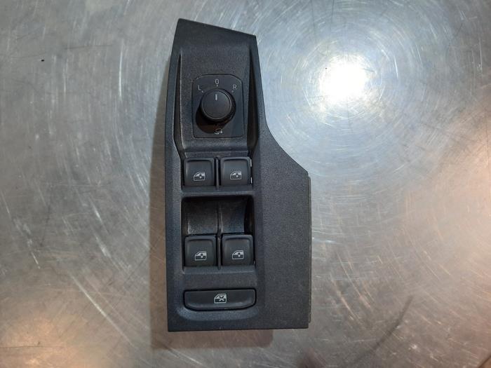 Multi-functional window switch from a Seat Ibiza V (KJB) 1.0 TSI 12V 2021