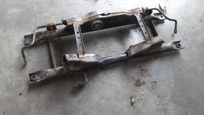 Subframe from a Dacia Duster (SR) 1.5 Blue dCi 115 4x4 2020