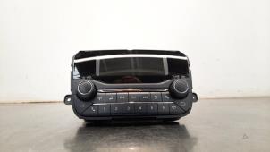 Usagé Radio Ford Ka+ 1.2 Ti-VCT Prix € 387,20 Prix TTC proposé par Autohandel Didier