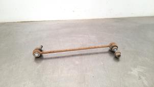 Used Anti-roll bar guide Dacia Duster (SR) 1.5 Blue dCi 115 4x4 Price € 18,15 Inclusive VAT offered by Autohandel Didier