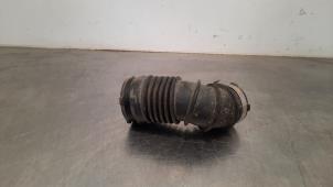 Used Air intake hose Dacia Duster (SR) 1.3 TCE 130 16V 4x4 Price € 18,15 Inclusive VAT offered by Autohandel Didier