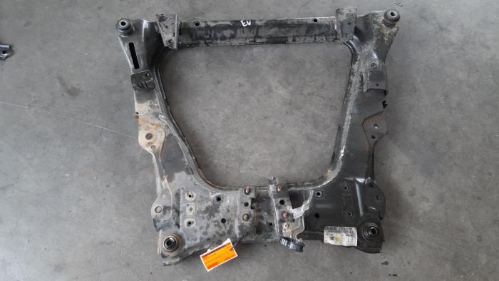 Used Subframe Nissan Leaf (ZE1) 39/40kWh Price € 532,40 Inclusive VAT offered by Autohandel Didier