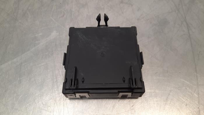 Central door locking module Mercedes C C-200d 2.2 16V - A2059000528