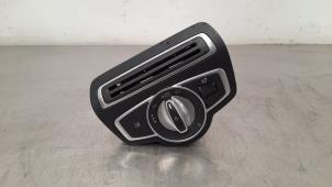 Used AIH headlight switch Mercedes C (W205) C-200d 2.2 16V Price € 42,35 Inclusive VAT offered by Autohandel Didier