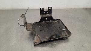 Used Battery box Nissan Leaf (ZE1) 40kWh Price € 24,20 Inclusive VAT offered by Autohandel Didier