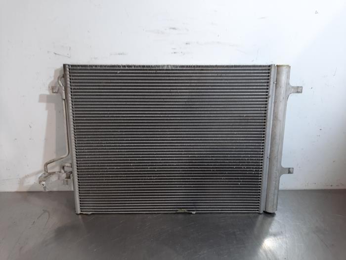 Usagé Condenseur de climatisation Ford Kuga II (DM2) 1.6 EcoBoost 16V Prix € 30,25 Prix TTC proposé par Autohandel Didier
