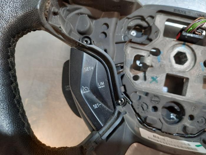 Steering wheel Ford Kuga II 1.6 EcoBoost 16V AM513600BF3ZHE