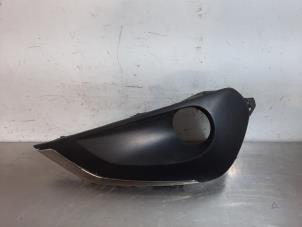 Used Fog light cover plate, right Peugeot 208 I (CA/CC/CK/CL) 1.5 BlueHDi 100 Price € 30,25 Inclusive VAT offered by Autohandel Didier