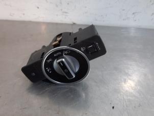 Used Light switch Mercedes A (W176) 1.6 A-160 16V Price on request offered by Autohandel Didier