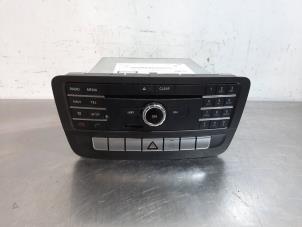 Used Radio Mercedes A (W176) 1.6 A-160 16V Price € 574,75 Inclusive VAT offered by Autohandel Didier