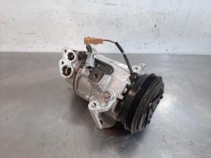 Used Air conditioning pump Renault Twingo III (AH) 1.0 SCe 75 12V Price € 193,60 Inclusive VAT offered by Autohandel Didier