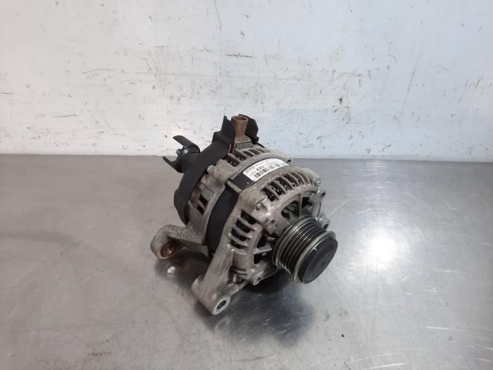 Usagé Dynamo Opel Corsa E 1.4 16V Prix € 60,50 Prix TTC proposé par Autohandel Didier