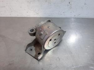 Used Engine mount Opel Corsa E 1.4 16V Price € 30,25 Inclusive VAT offered by Autohandel Didier