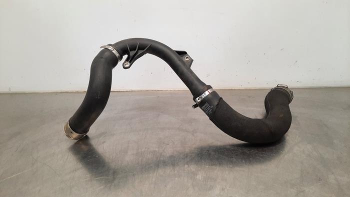 Gebrauchte Intercooler Rohr Dacia Sandero III 1.0 TCe 90 12V Preis € 36,30 Mit Mehrwertsteuer angeboten von Autohandel Didier