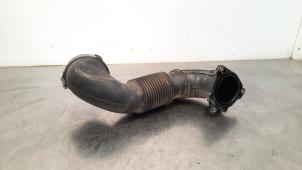 Used Air intake hose Landrover Discovery Sport (LC) 2.0 TD4 150 16V Price € 66,55 Inclusive VAT offered by Autohandel Didier