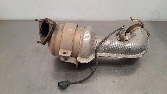 Catalytic converter from a Land Rover Discovery Sport (LC) 2.0 TD4 150 16V 2018