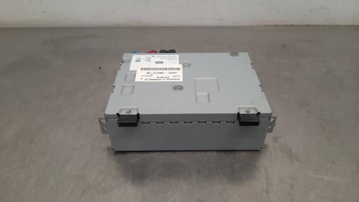 Radio module from a Land Rover Discovery Sport (LC) 2.0 TD4 150 16V 2018