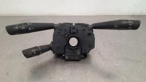 Used Steering column stalk Iveco Daily Price € 96,80 Inclusive VAT offered by Autohandel Didier