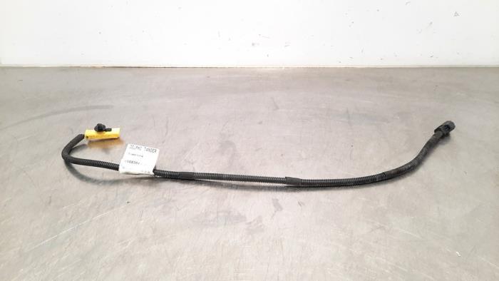 Usagé Conduit (divers) Peugeot 308 (L3/L8/LB/LH/LP) 1.6 BlueHDi 120 Prix € 12,10 Prix TTC proposé par Autohandel Didier