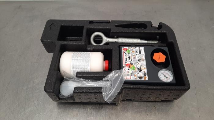 Begagnade Däckpump Volvo V90 II (PW) 2.0 D3 16V Pris € 78,65 Inklusive moms erbjuds av Autohandel Didier