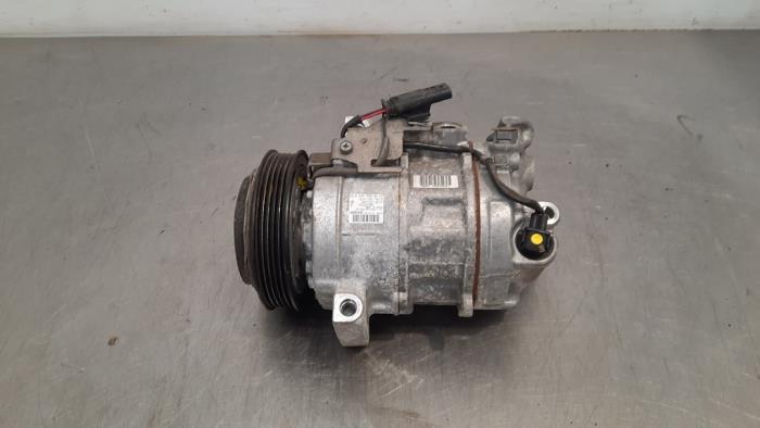 Usagé Compresseur de clim Mercedes A-Klasse AMG (177.0) 2.0 A-35 AMG Turbo 16V 4Matic Prix € 199,65 Prix TTC proposé par Autohandel Didier