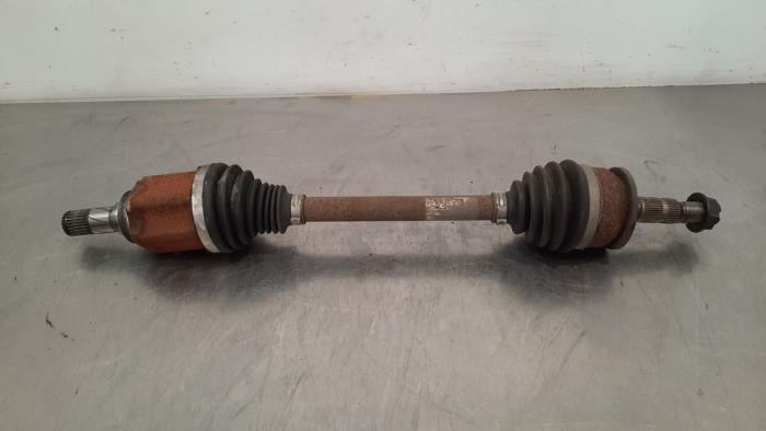 Front drive shaft, left from a Opel Astra K Sports Tourer 1.5 CDTi 105 12V 2021