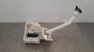 Used Front windscreen washer reservoir Opel Crossland/Crossland X 1.5 CDTI 100 Price on request offered by Autohandel Didier