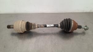 Used Front drive shaft, left Skoda Kodiaq 1.5 TSI 150 ACT 16V Price € 290,40 Inclusive VAT offered by Autohandel Didier