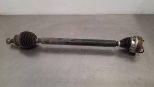 Used Front drive shaft, right Volkswagen Polo VI (AW1) 1.6 TDI 16V 80 Price € 260,15 Inclusive VAT offered by Autohandel Didier