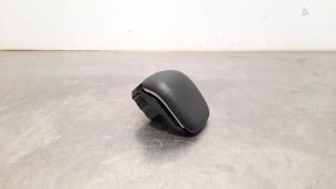 Used Gear stick knob Mercedes A (177.0) 1.5 A-180d Price € 24,20 Inclusive VAT offered by Autohandel Didier