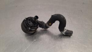 Used Additional water pump Mercedes A (177.0) 1.5 A-180d Price € 90,75 Inclusive VAT offered by Autohandel Didier