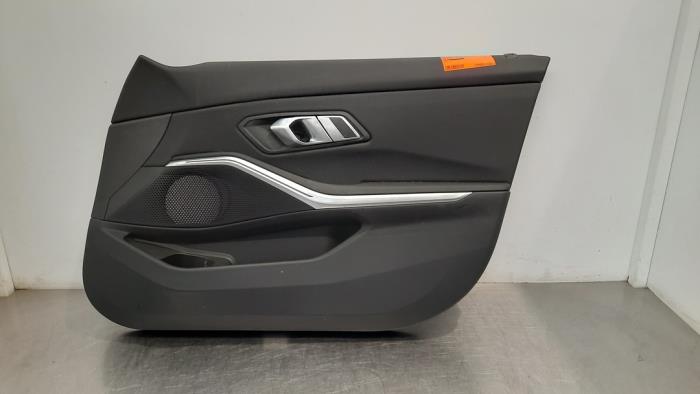 Tapicerka drzwi prawych przednich wersja 4-drzwiowa z BMW 3 serie (G20) 330e 2.0 TwinPower Turbo 16V 2020
