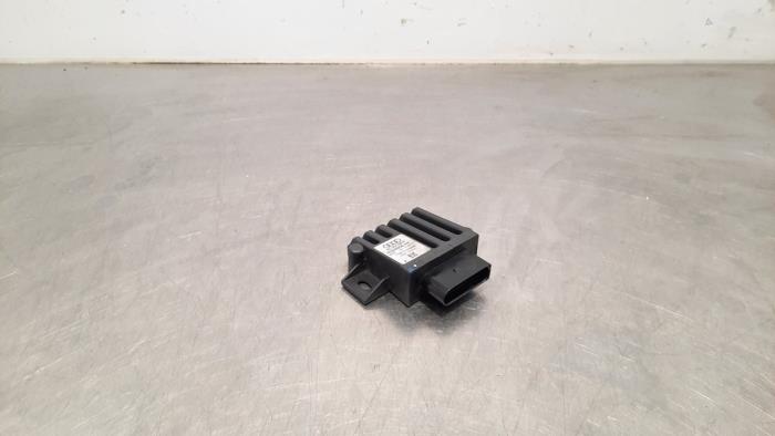 Usagé Module pompe carburant Audi RS 6 Avant (C7) 4.0 V8 TFSI Performance 32V Prix € 42,35 Prix TTC proposé par Autohandel Didier