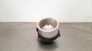Usados Motor de ventilador de calefactor Kia Picanto (TA) 1.0 12V Precio € 42,35 IVA incluido ofrecido por Autohandel Didier