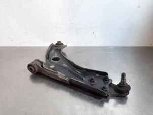 Used Front wishbone, left Citroen C4 Picasso (3D/3E) 2.0 Blue HDI 150 Price € 66,55 Inclusive VAT offered by Autohandel Didier