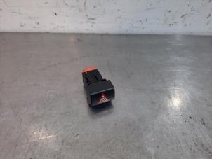 Used Panic lighting switch Citroen C4 Picasso (3D/3E) 2.0 Blue HDI 150 Price € 24,20 Inclusive VAT offered by Autohandel Didier