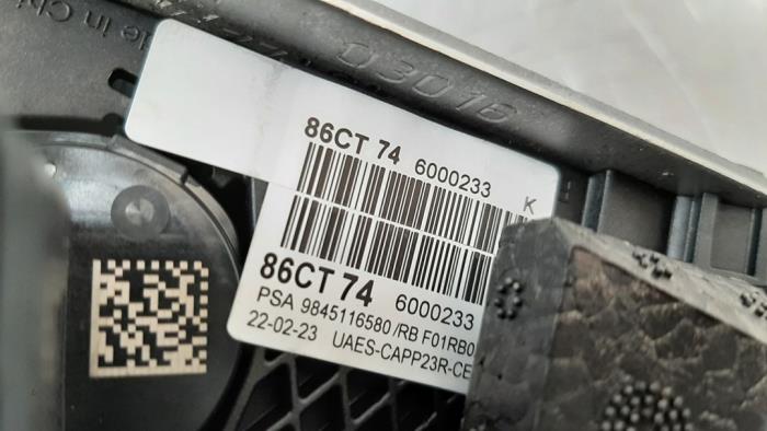 Set of pedals from a Peugeot 3008 II (M4/MC/MJ/MR) 1.2 12V e-THP PureTech 130 2022