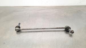 Used Anti-roll bar guide Mercedes Vito Tourer (447.7) 2.0 119 CDI 16V Price € 18,15 Inclusive VAT offered by Autohandel Didier
